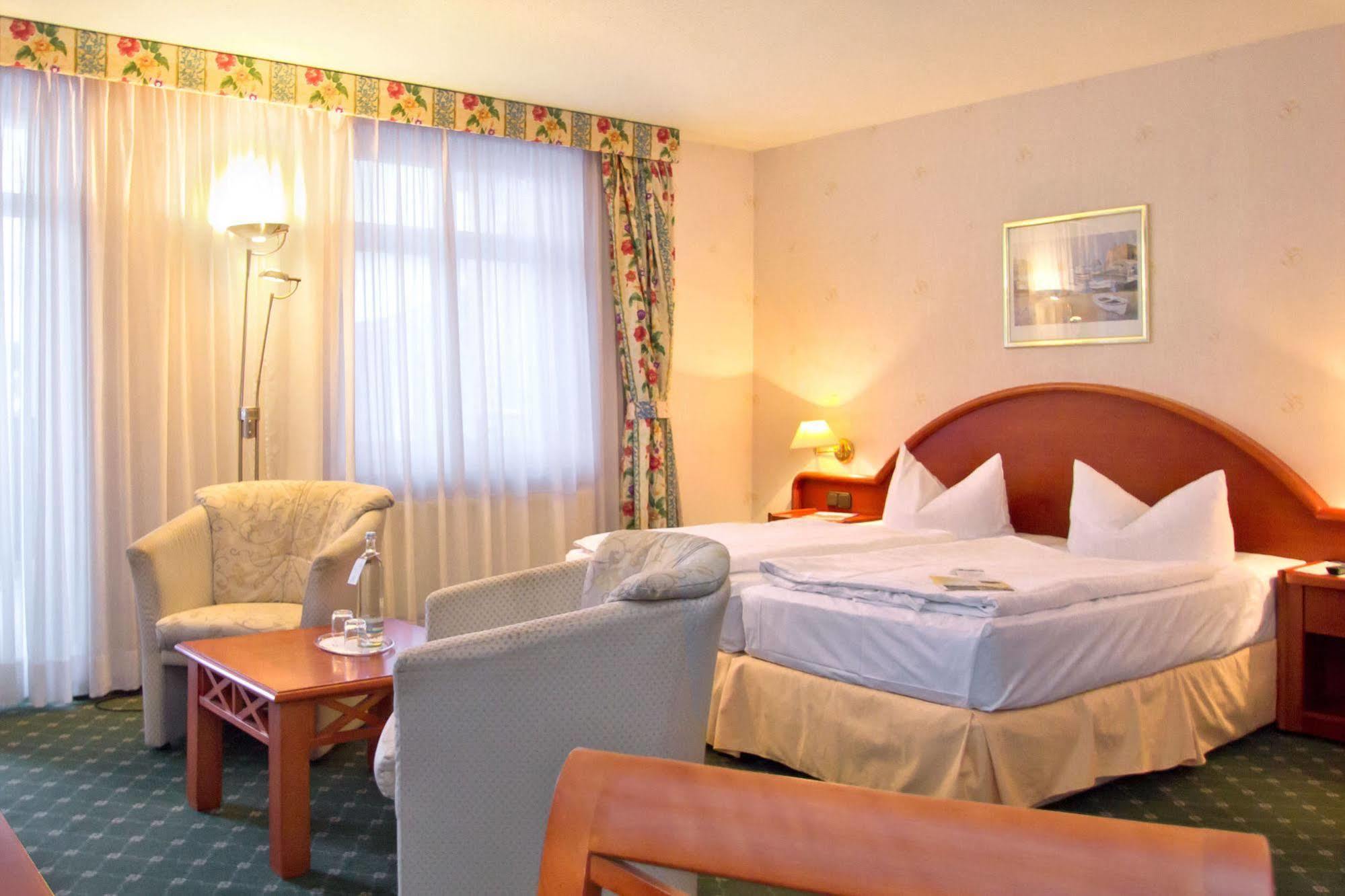 Seetelhotel Ostseehotel Ahlbeck Ahlbeck  Bagian luar foto